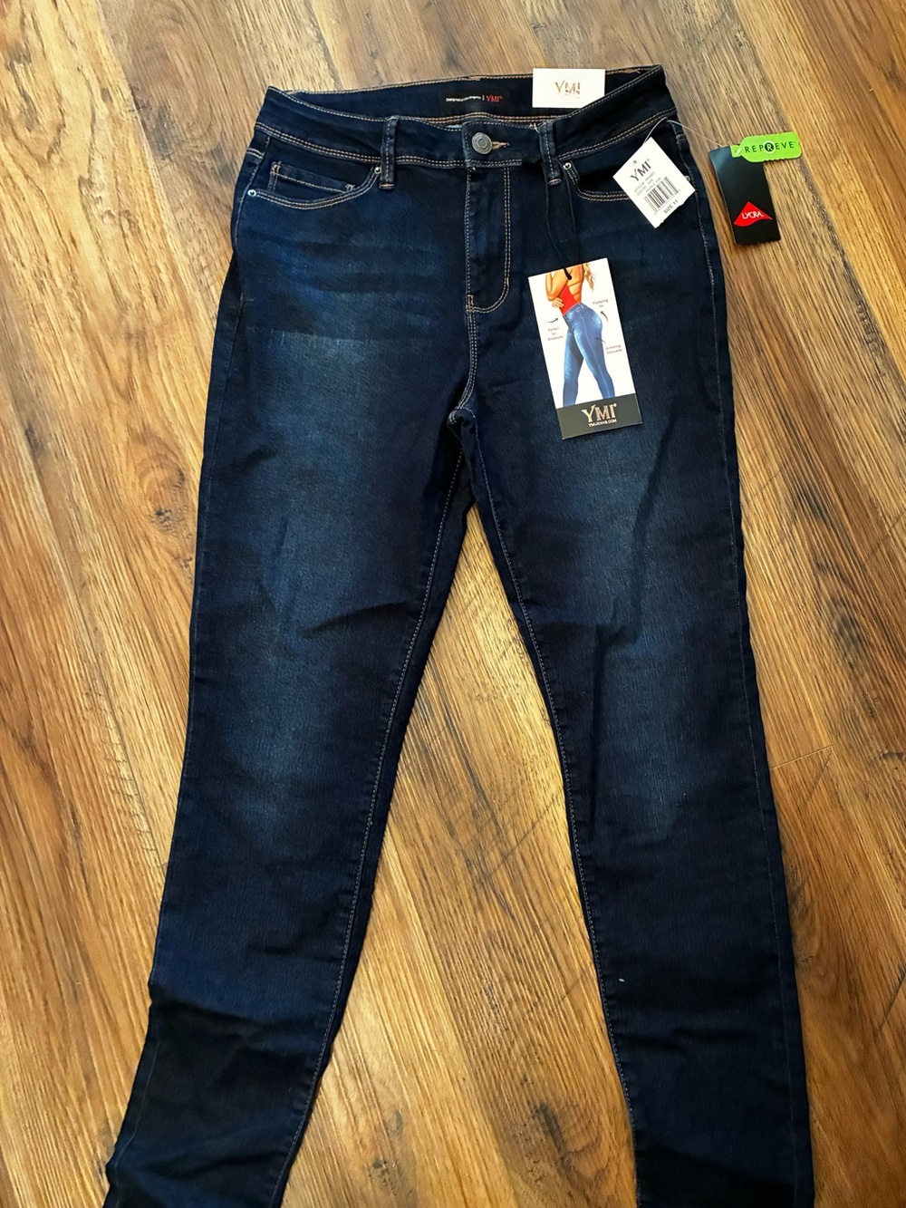 YMI Women's Dark Blue Stretch Jeggings NWT